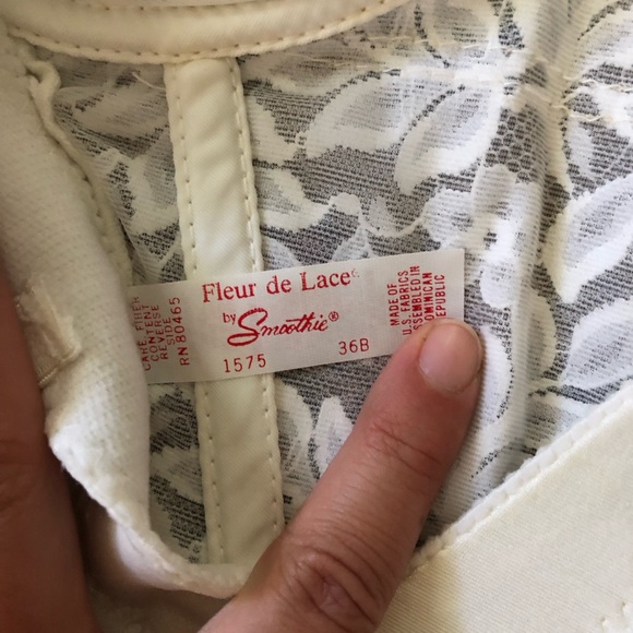 Vintage Fleur De Lace by Smoothie White Lace Lingerie Bodysuit - Picture 4 of 6